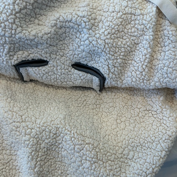 JJ Cole Bundle Me Winter Baby Car Seat Cover and Bunting Bag — Graphite Gray - Picture 3 of 5